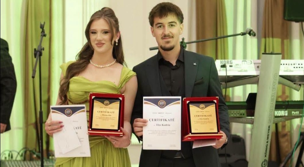 Urime: SHMK “Drita” Kërçovë shpall nxënësit e gjeneratës: Eles Kadriu dhe Bleona Aliu