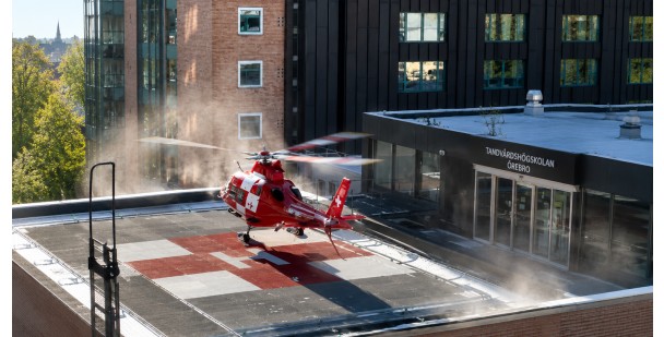 Saktësi milimetrike: Ulja e helikopterit në Zvicër bëhet virale (VIDEO)