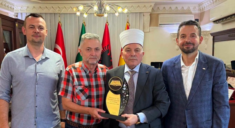 Myftiu i Kërçovës, H. Qamil ef. Rushiti, uron Reisul Ulemanë për titullin “Doctor Honoris Causa”