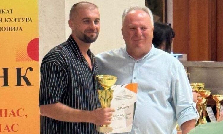 Urime! Kërçovari Fatmir Imeri shpallet nënkampion republikan në ping-pong!