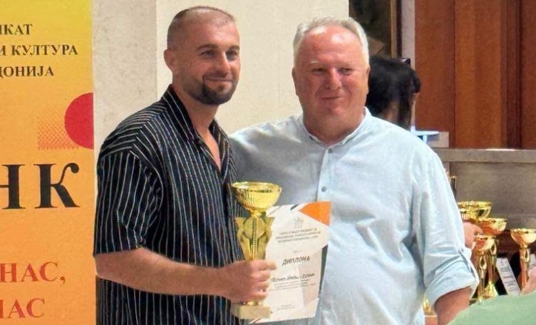 Urime! Kërçovari Fatmir Imeri shpallet nënkampion republikan në ping-pong!
