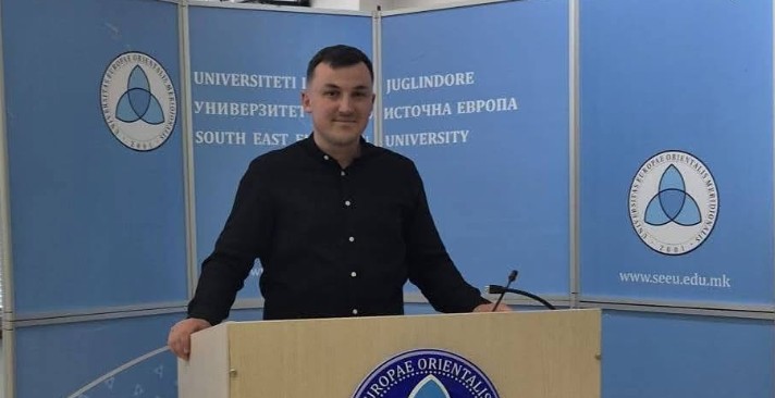 Kërçovari Abdulla Ahmedi bëhet Magjistër i Financave!