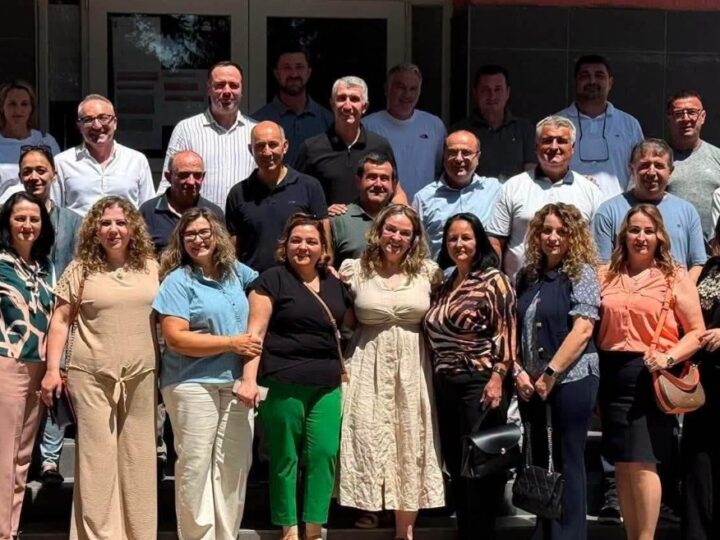 Kërçovë: Pas 30 vitesh, ish-maturantët  rikujtojnë vitet më të bukura të rinisë