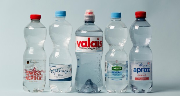 Vala e të nxehtit rrit shitjet e ujit mineral në Zvicër!