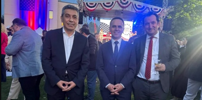 Mexhiti : Amerika, miku më i dëshmuar i shqiptarëve dhe Maqedonisë