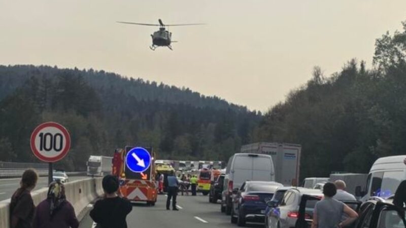 Aksident i rëndë në autostradën e Sllovenis! Humbin jetën tre persona nga Maqedonia!