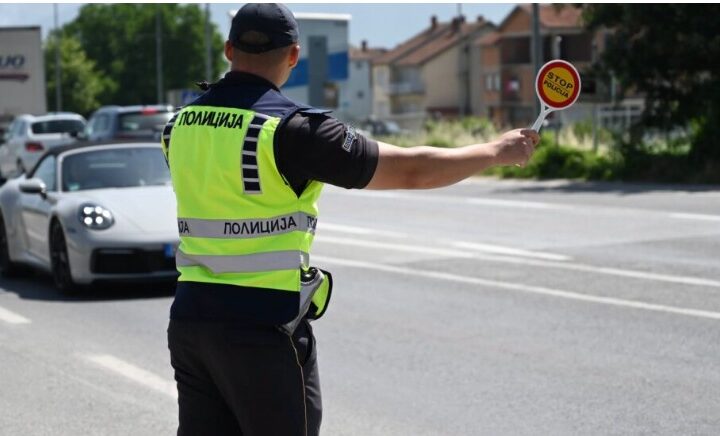 Policia bën kërdi ! Per tre dit u arrestuan 43 persona ?