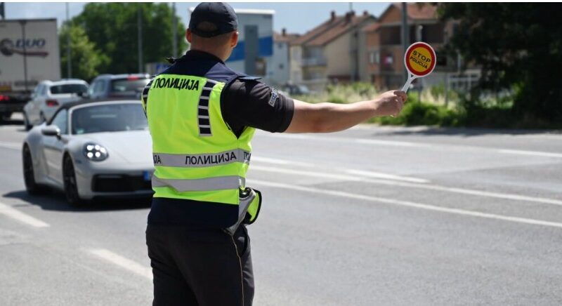 Policia bën kërdi ! Per tre dit u arrestuan 43 persona ?