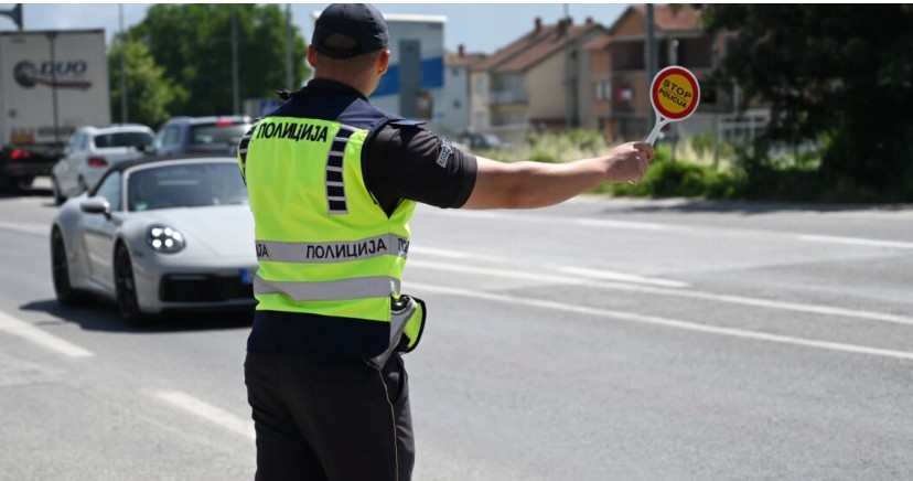 Policia bën kërdi ! Per tre dit u arrestuan 43 persona ?