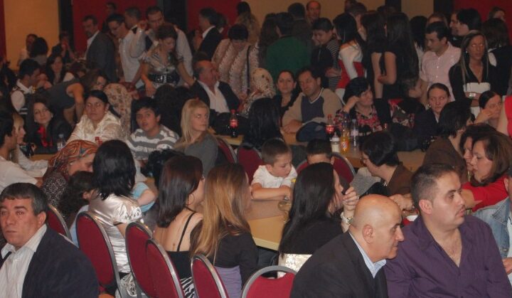 Shoqata Kulturore Kërçova publikoi fotot nga manifestimi dhe turneu i parë të vitit 2008