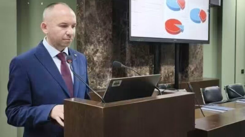 Urime: Mjeku Kërçovar Dr. Qemal Rushi mbrojti doktoraturën
