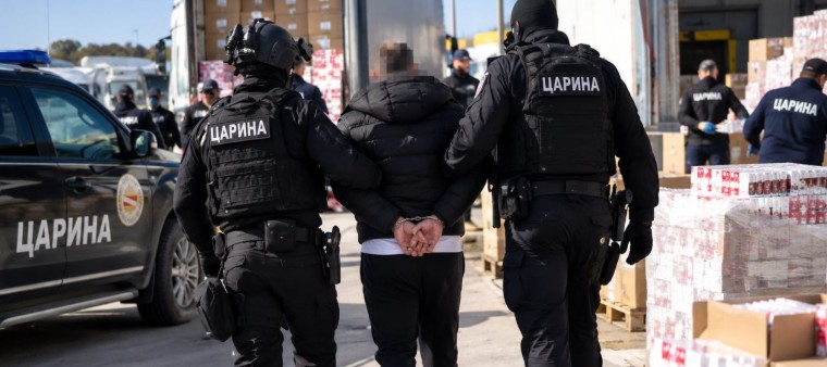 Aksion i madh policorë ! 13 të arrestuar, bastisje në mbi 20 lokacione