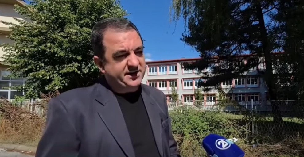 Si u shkarkua drejtori i gjimnazit “Drita” në Kërçovë ! A u gjetën gabime apo u inicua nga dikush ? (VIDEO)