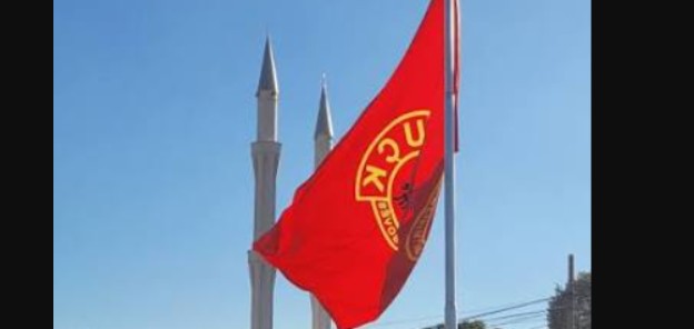 BIK-u me vendim: Flamuri i UÇK-së të valojë në çdo minare