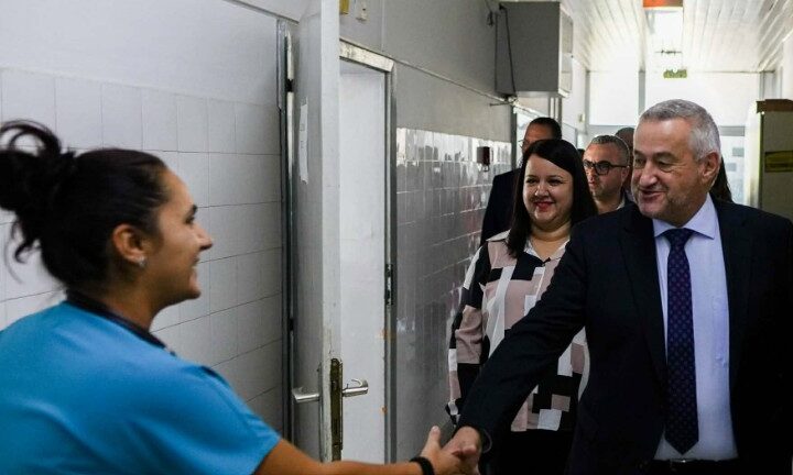 Spitali i Kërçovës përparon që tani thotë ministri Klekovski ?
