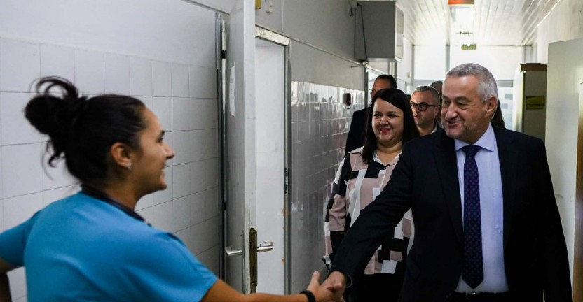 Spitali i Kërçovës përparon që tani thotë ministri Klekovski ?