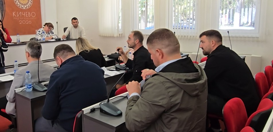 Tensione në këshillin e Komunës së Kërçovës !