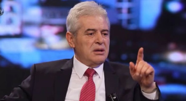 Ahmeti për protestat në Tiranë: Kanë rënë në grackën e armiqve të kombit !