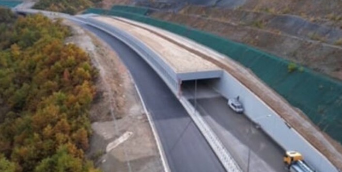 Pamje mahnitëse nga autostrada Kërçovë – Ohër (VIDEO)